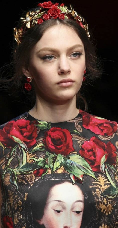 dolce gabbana earrings 2016|dolce and gabbana style earrings.